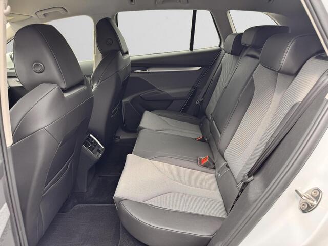 Skoda Enyaq iV 60 Business Edition Extra set velgen/banden, SOH 96%