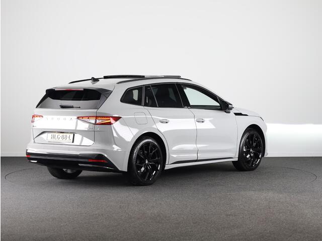 Skoda Enyaq iV 85 Sportline 286pk | Light Band | Canton Sound | Head up | Panoramadak | 21 inch black |