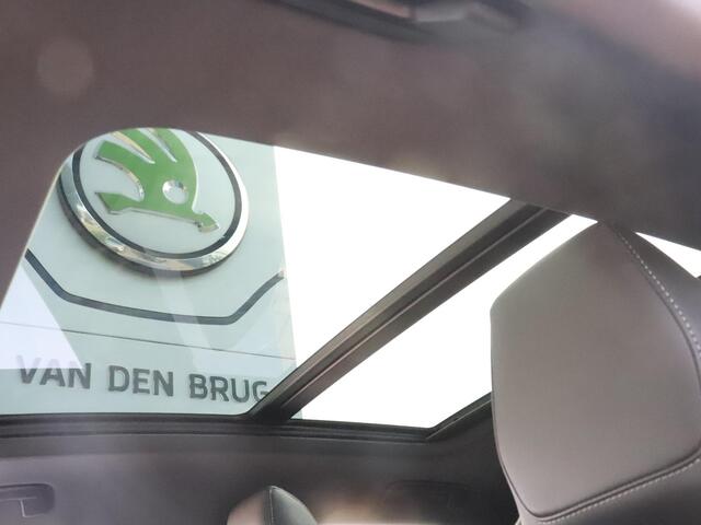Skoda Enyaq iV 80 Sportline | SoH 91% | Trekhaak | Panoramadak | Stoelverwarming | Stuurwielverwarming | 21" 'Betria' velgen | Achteruitrijcamera |