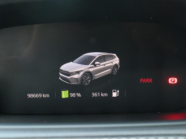 Skoda Enyaq iV 80 Sportline | SoH 91% | Trekhaak | Panoramadak | Stoelverwarming | Stuurwielverwarming | 21" 'Betria' velgen | Achteruitrijcamera |
