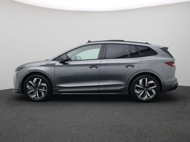 Skoda Enyaq iV 85 Sportline 77KW 286PK Pano-Schuifkanteldak, Warmtepomp, Achteruitrijcamera, Navigatie, Keyless, Matrix-LED, Stoel-Stuurverwarming, Trekhaak, 20" LM Velgen
