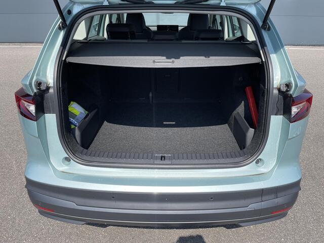 Skoda Enyaq iV 60 | Achteruitrijcamera | Stoelverwarming | Dodehoek Bewaking | Carplay | Navigatie |