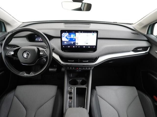 Skoda Enyaq iV 60 180PK Memory Warmetpomp Stoel+Stuurverwarming Apple Carplay/Androd Auto Navi Ecc Adap.Cruise Control 360°Camera Pdc Lmv 20" Led Assistentie Pakket Comfort plus-pakket File assistent Dab Elek.Achterklep Keyless advanced Bluetooth Rijstrooksensor Connect