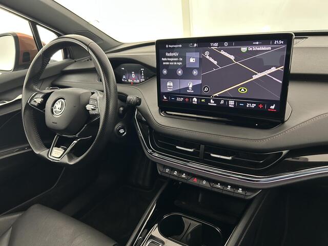 Skoda Enyaq iV 80 204pk Founders Edition Black Warmtepomp Leder 360Camera Massage Panoramadak