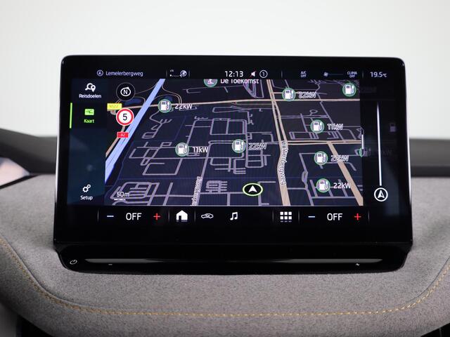 Skoda Enyaq iV 60 180 pk | Navigatie | Parkeersensoren | Achteruitrijcamera | LED koplampen | Lederen/stof bekleding |