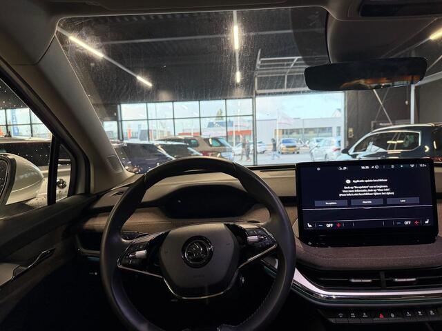 Skoda Enyaq iV 60 180 Pk Automaat | CarPlay | Stoel- & Stuurverwarming | Climate | Cruise | 20 inch | 81.080 Km!!