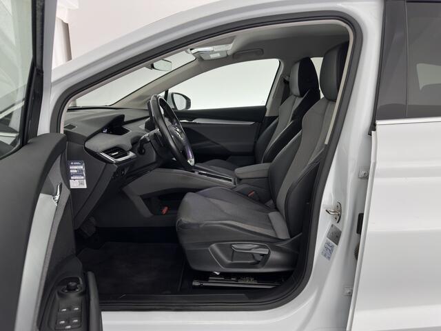 Skoda Enyaq iV 80 {SOH-90%} [ 3-Fase ] (INCL-BTW) *LEATHER-FABRIC | FULL-LED | DIGI-COCKPIT | CAMERA | KEYLESS | NAVI-FULLMAP | AMBIENT-LIGHT | ECC | HEATED-COMFORTSEATS | DAB+ | PDC | CRUISE | CARPLAY | TOWBAR | 19"ALU*