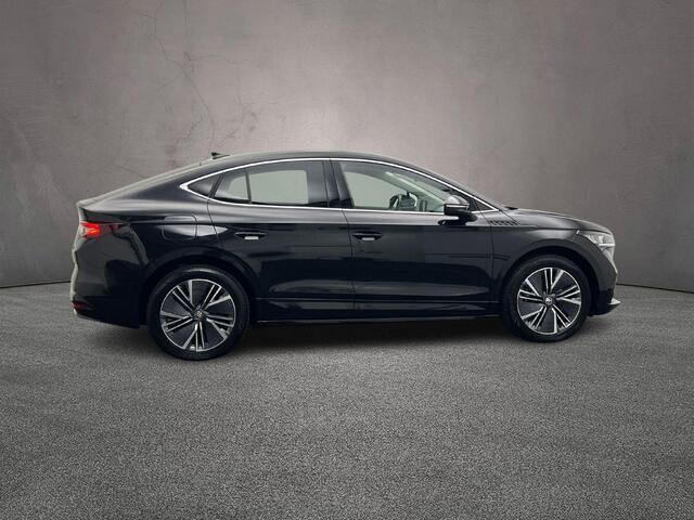 Skoda Enyaq iV Coupé 60 Business Edition Plus 180pk Automaat Panoramadak, Adaptive cruise control, Navigatie, Achteruitrijcamera, Stoelverwarming, Stuurwiel verwarmd, LED koplampen