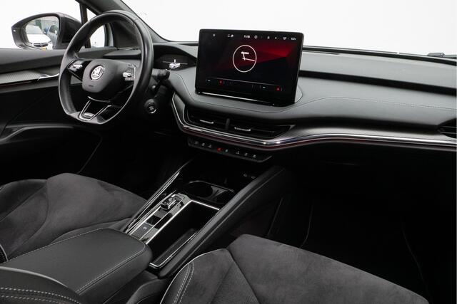 Skoda Enyaq iV 60 Sportline Camera/ Matrix led/ Navigatie/ Carplay/ 21" Lmv/ Stuurverwarming/ Leer-alcantara/ Sportstoelen