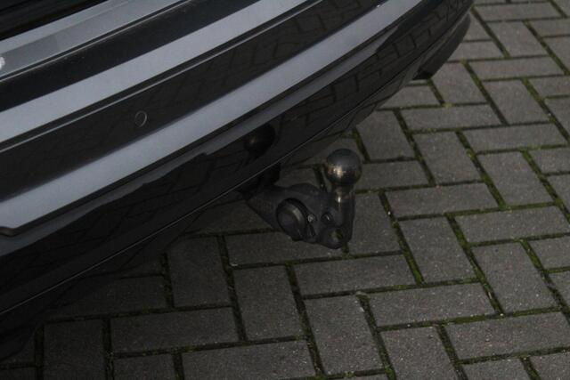 Skoda Enyaq iV 80 Sportline | 96% SOH | Panorama-dak | Warmte pomp | Comfort Seat Plus | Trekhaak | Snelladen