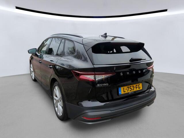 Skoda Enyaq iV 60 / Leder / Panorama dak / Stoelverwarming / Adaptive cruise / Navigatie