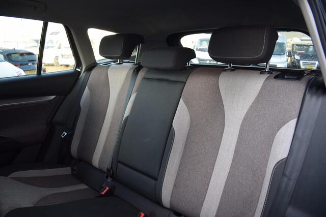 Skoda Enyaq iV 60 First Edition | Stuur- en Stoelverw. | Camera | CarPlay | 21" LM