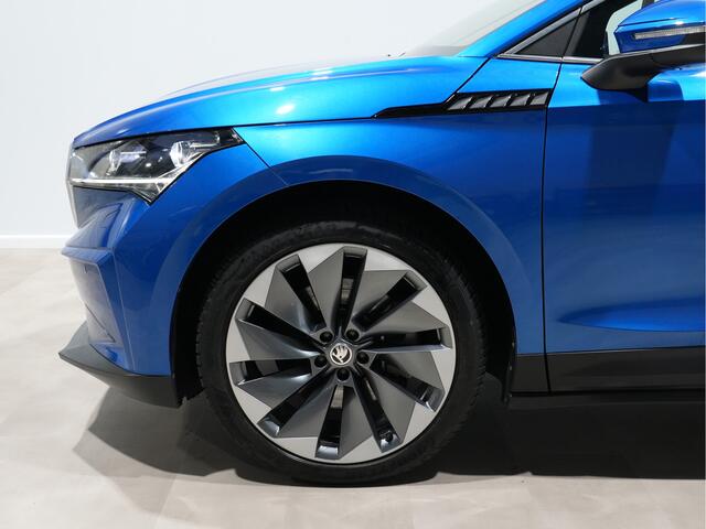 Skoda Enyaq iV Skoda 80 204pk First Edition Panorama Wegkl. trekhaak Navigatie Stoel/Stuurverwarming 244