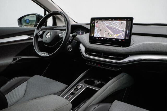Skoda Enyaq iV 80 204pk Camera/ Full led/ Navigatie/ Carplay/ Dab/ Adapt. cruise/ Stuurverwarming