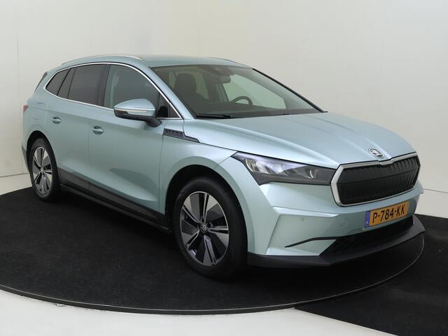 Skoda Enyaq iV 80 | Keyless | 3-zone airco | Achteruitrijcamera | Voorklimatisering | Stoel- en stuurwielverwarming | CarPlay | Cruise control | Navigatie |