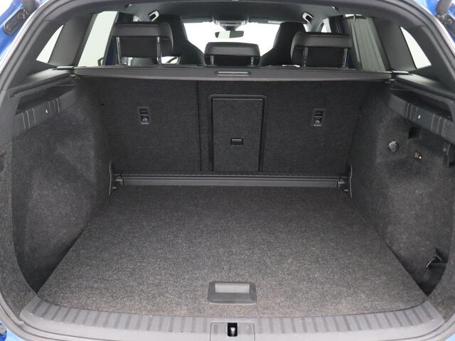 Skoda Enyaq iV 60 Sportline 170PK Aut. SOH 94%, Trekhaak, Virtual Pedal, Keyless, Side Assist, Achteruitrijcamera, Stoel-Stuurverwarming, 20" LM Velgen, Matrix LED-Verlichting