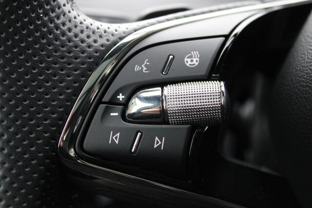 Skoda Enyaq iV 80 Sportline SOh 90% PANO LEER SFEER TREKHAAK 158000KM!!!