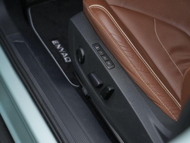 Skoda Enyaq iV 80 204 pk | Warmtepomp | Trekhaak | Cognac leder | Geheugenstoel | Adaptief onderstel | Matrix LED | Stuur-/achterbankverwarming | Achteruitrijcamera