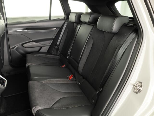 Skoda Enyaq iV 60 Sportline 204pk | Panoramadak |