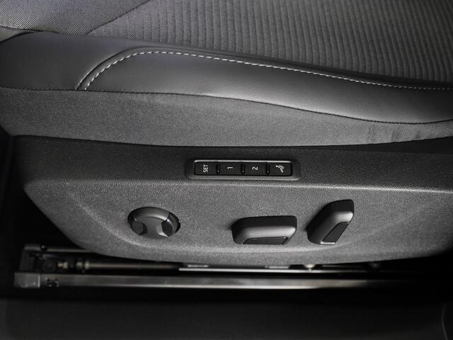 Skoda Enyaq iV 85 Business Edition 286pk | Panoramadak | Elek. stoel |