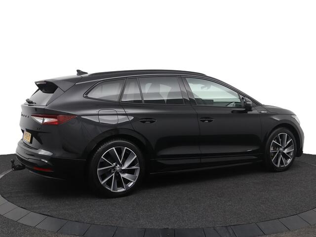Skoda Enyaq iV 80 KWh Sportline - Trekhaak wegklapbaar - Sportstoelen - Stoelverwarming - Achteruitrijcamera - Panorama dak - Virena Zekerheidspakket ¤895,-