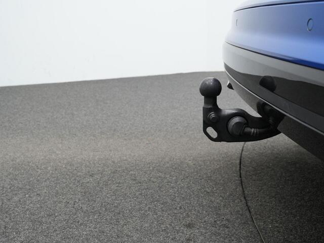 Skoda Enyaq iV 80 204 pk Sportline | Trekhaak | Geheugenstoel | Stuur/stoelverwarming