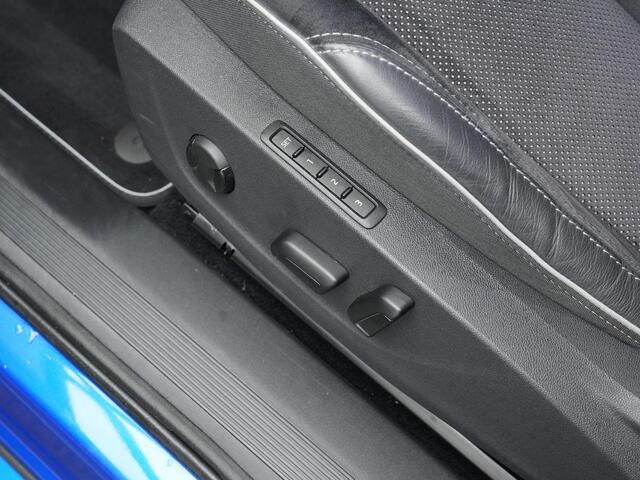 Skoda Enyaq iV 80 204 pk Sportline | Trekhaak | Geheugenstoel | Stuur/stoelverwarming