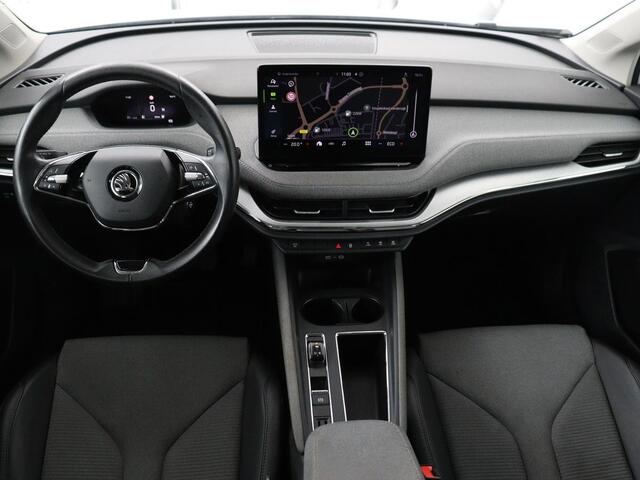 Skoda Enyaq iV 60 | SOH 92% | Trekhaak | Half leder | Sfeerverlichting | Carplay | Navigatie | 19'' | Cruise control | Parkeerhulp | Full LED