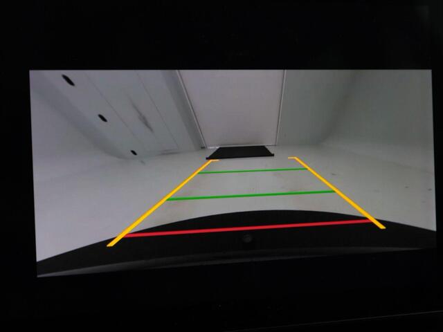 Skoda Enyaq iV 60 | SOH 92% | Stoelverwarming | Trekhaak | CarPlay | Adaptive Cruise | Camera | 20 Inch | 108.874 Km!