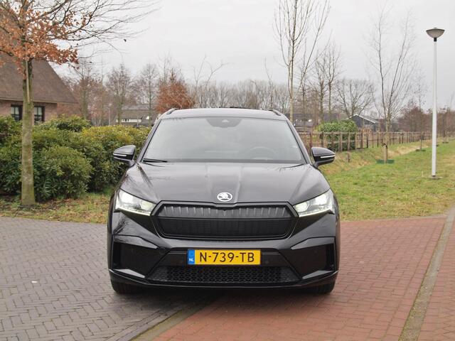 Skoda Enyaq iV 80 Sportline | SOH 93% | Camera | Trekhaak | Sfeerverlichting | Sportstoelen | Cruise Control |