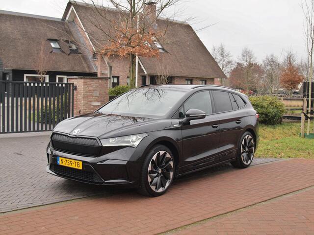 Skoda Enyaq iV 80 Sportline | SOH 93% | Camera | Trekhaak | Sfeerverlichting | Sportstoelen | Cruise Control |