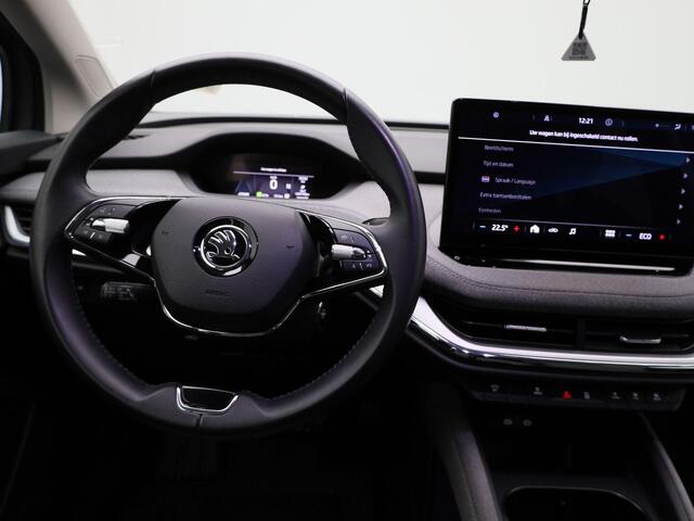 Skoda Enyaq iV 60 | Climate Control / ECC | Licht metalen velgen 20inch | Cruise control Standaard | Connectiviteit af fabriek | Navigatie | Half lederen bekleding | LED koplampen | Park Distance Control voor en achter | Achteruitrijcamera | Dakrailing |