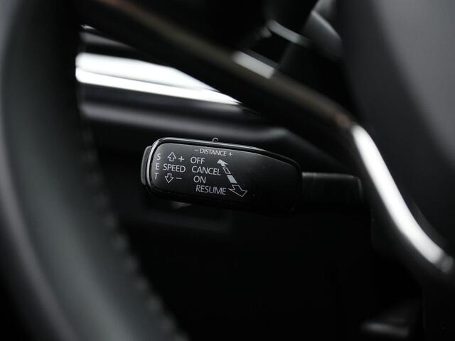 Skoda Enyaq iV 60 179 pk | Panoramadak | Trekhaak | Geheugenstoel | Matrix LED | Stuur-/stoelverwarming