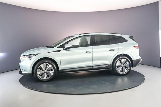 Skoda Enyaq iV 60 Business Edition Plus 180pk Automaat Panoramadak, Adaptive cruise control, Achteruitrijcamera, LED matrix koplampen, Stoelverwarming, Elektrische achterklep