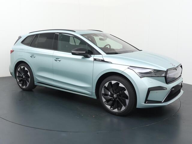 Skoda Enyaq iV 60 Sportline 180 pk | Navigatie | Apple Carplay/Android Auto | Crystal Face | Panoramadak | 21" lichtmetalen velgen |