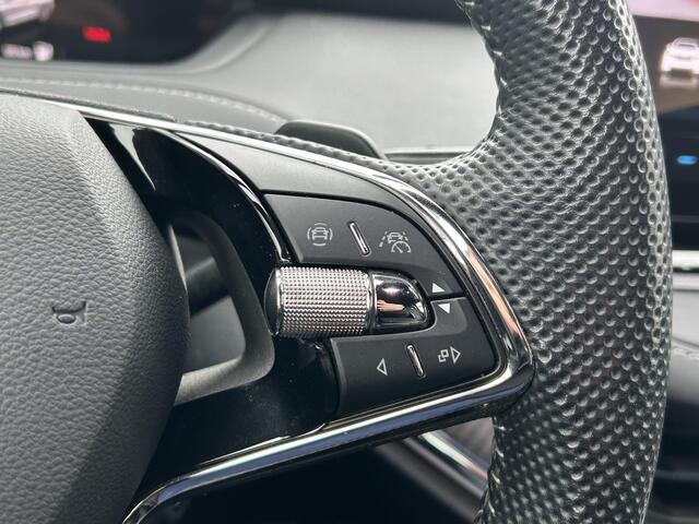 Skoda Enyaq iV 60 Sportline (Hoge Zit) | Stuurverwarming | Navi | Camera