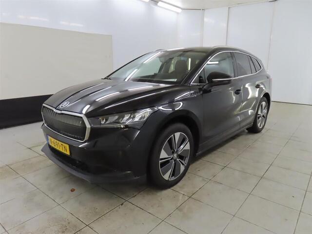 Skoda Enyaq iV 60 SFEER VERLICHTING | VIRTUAL DISPLAY | CAMERA | LED LAMPEN | ADAPTIEVE CRUISE | DODEHOEK DETECTIE | LEDER | KEYLESS | VERWARMDE STOELEN/STUUR | NAVIGATIE | AFNEEMBAAR TREKHAAK |