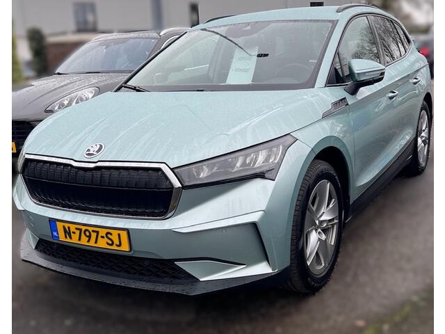 Skoda Enyaq iV BWJ 12-2021 | 60 SOH90% 180PK | TREKHAAK | CAMERA A | CARPLAY | PRIVACY GLASS | STOELVERW | NAVI | CLIMA | PDC V+A |
