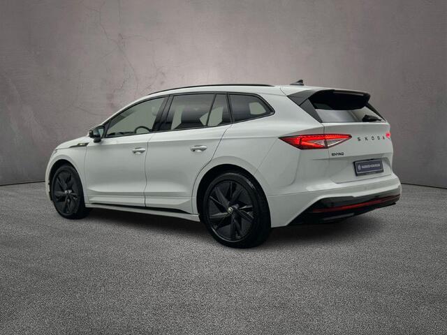 Skoda Enyaq iV 85X RS 340pk Automaat Adaptive cruise control, LED koplampen, Head-Up Display, Navigatie, Achteruitrijcamera, Stuurwiel verwarmd, Elektrische achterklep, Parkeersensoren, App connect