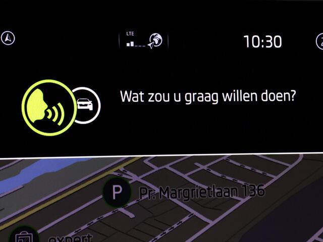 Skoda Enyaq iV 50 150pk Selection · Camera · Apple/Android Car Play · Navigatie · P-Sensoren · Cruise Control · Sfeerverlichting · 19'' Inch ·