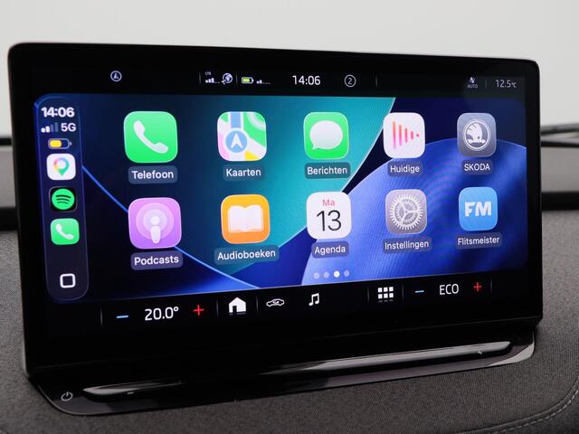 Skoda Enyaq iV 60 180 Pk Automaat | Camera | Climatronic | Carplay | Navigatie | Trekhaak | 19 Inch | 71.144 Km !!