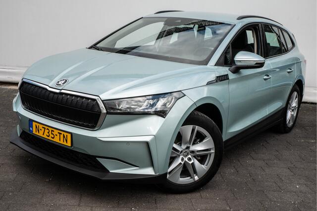 Skoda Enyaq iV 60 SOH 90% Trekhaak/ Full led/ Stoel-stuurverwarming/ Camera/ Blindspot/ Navigatie/ Carplay