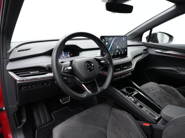Skoda Enyaq iV 80 Sportline 204 pk | Trekhaak | Warmtepomp | Achteruitrijcamera | Leder/alcantara | Adaptive Cruise | Navigatie | Sportonderstel | Keyless