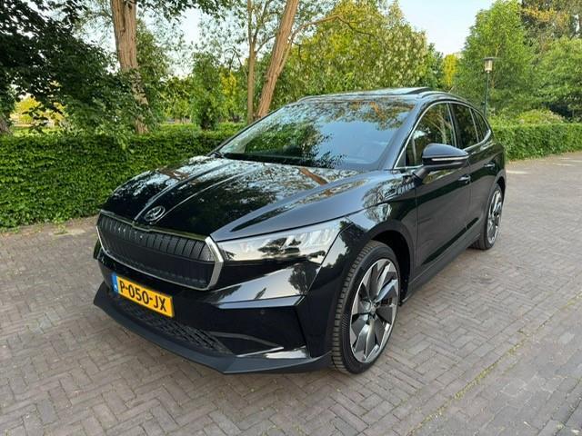 Skoda Enyaq iV 80 FIRST EDITION 77kWh 204PK SOH 91,5%/Pano/Leer/Led/Headup/Acarplay/Fabrieksgarantie
