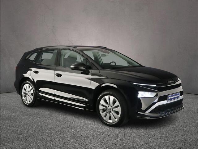 Skoda Enyaq iV 60 Selection 204pk Automaat Achteruitrijcamera, Adaptive cruise control, Navigatie, Stoelverwarming, LED koplampen, Stuurwiel verwarmd, Parkeersensoren
