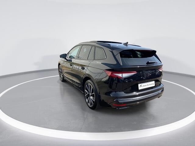 Skoda Enyaq iV 80 Sportline 150kW/204 PK · Panoramadak · Warmtepomp · Apple/Android Car Play · Camera · Elektrische stoelverstelling ·