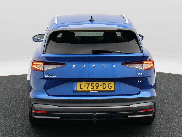 Skoda Enyaq iV 80 245 Pk | Stoel/Stuurverwarming | Trekhaak | Camera | Cruise Control | Half Leer | Warmtepomp | 20 Inch