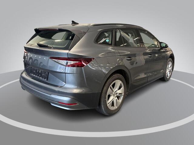Skoda Enyaq iV 50 150pk Selection · SOH 94% · Camera · Apple/Android Car Play · Cruise Control · Clima · Sfeerverlichting · Garantie t/m 10-07-2027
