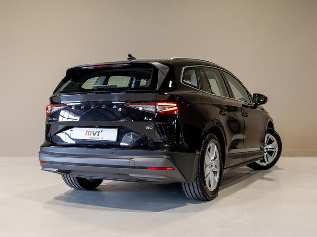 Skoda Enyaq iV 80 204pk / Trekhaak / Dodehoekdetectie / Panorama dak / Adaptieve cruise control / Achteruitrijcamera / Apple carplay / Navigatie /