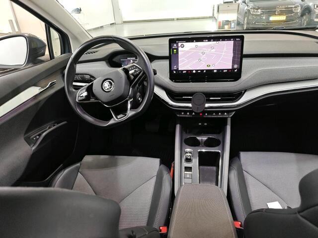 Skoda Enyaq iV 60 / SOH 91%/ WARMTEPOMP/ TREKHAAK/ CAMERA/ PARK. SENSOREN/ STOELVERWARM./ CRUISE/ LED/ NAVI/ CLIMA/ 21" LMV